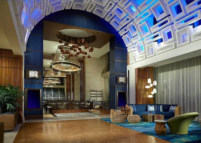 Top Hotels Close to Seminole Hard Rock Hollywood