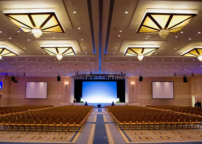 Premier Luxury Hotel in National Harbor's Waterfront